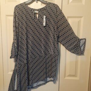 Misses New Directions Asymmetrical Hem Tunic